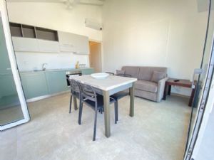 Appartamento in stabilimento balneare con piscina : appartamento In affitto e vendita  Lido di Camaiore
