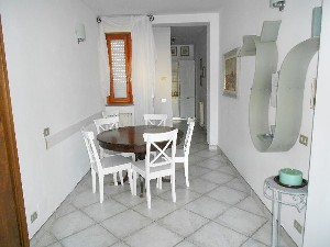 Lido di Camaiore villa bifamiliare (pax 6) : two-family house  To rent  Lido di Camaiore