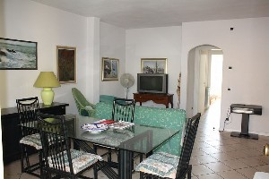 Lido di Camaiore, flat front of the sea : apartment  To rent  Lido di Camaiore