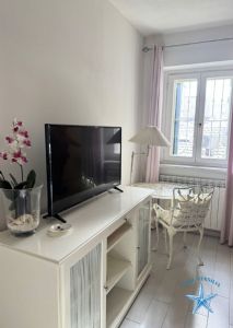 Appartamento uso ufficio a 50 metri dal mare : appartamento In vendita  Viareggio