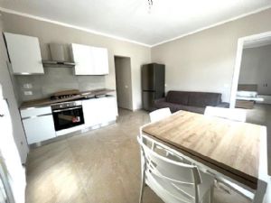 Appartamento in stabilimento balneare con piscina e posto auto  : appartamento  in affitto  Lido di Camaiore