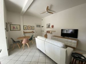 Appartamento con terrazza abitabile a Lido di Camaiore : appartamento In vendita  Camaiore