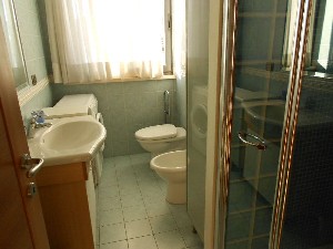 Lido di Camaiore, Appartamento a 200 metri dal mare (3 Pax) : appartamento In affitto  Lido di Camaiore