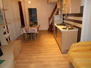 Lido di Camaiore appartamento sul mare (6/8PAX) : appartamento In affitto  Lido di Camaiore