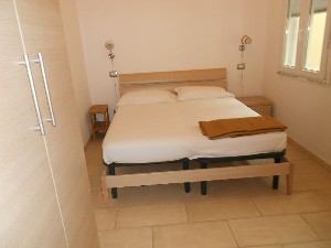 Lido di Camaiore appartamento fronte mare (4PAX) : apartment  to rent  Lido di Camaiore